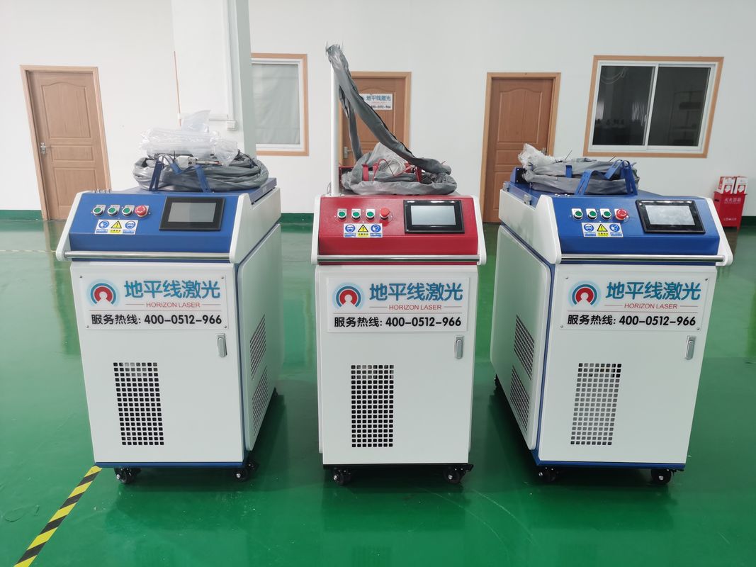 دستگاه جوش لیزری دستی 1080nm CW 1500W CE با چیلر