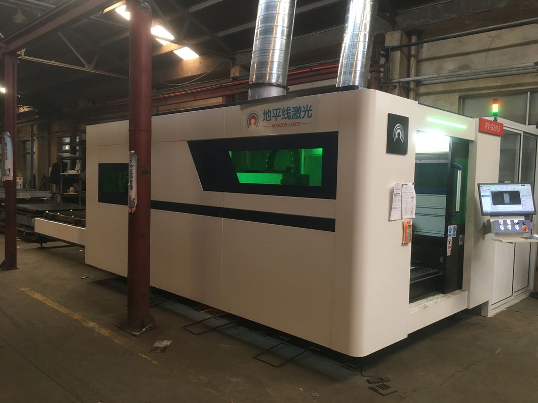 دستگاه برش و حکاکی لیزر فیبر 3000 میلی متری 2KW